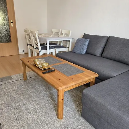 Apartment Monteurzimmer In Der Naehe Von Erfurt Walschleben